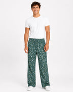 Champers 99 Bottles lounge pants in green, view 2